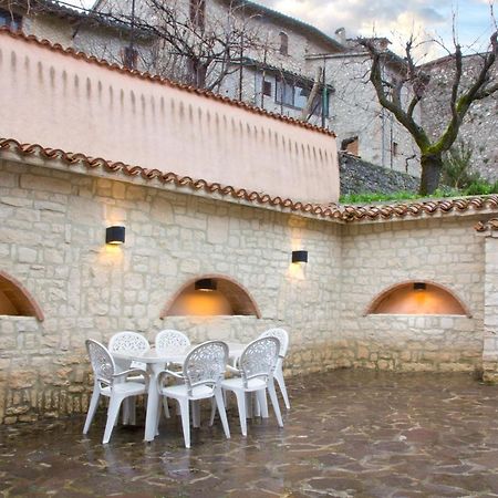 SantʼAnatolia di Narco Villa Con Piscina "La Dogana Di Spoleto " מראה חיצוני תמונה